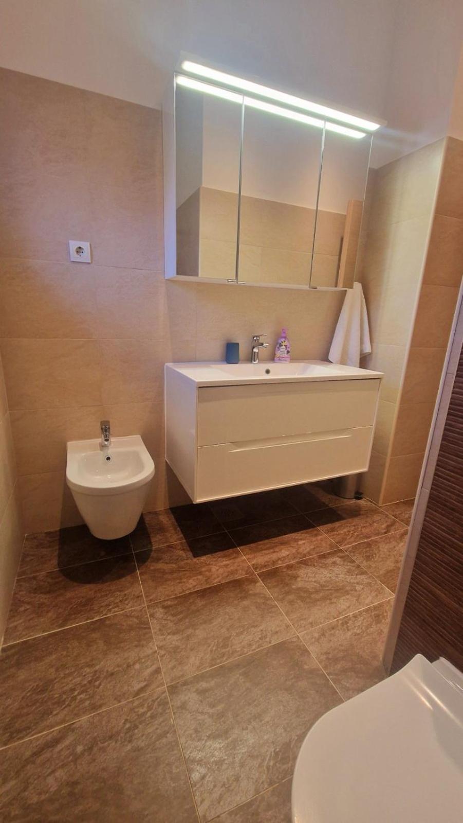 Apartment Mara 오라사크 외부 사진
